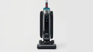 Fotografia profissional de um aspirador de pó vertical moderno, simbolizando os melhores modelos para uma limpeza eficiente e prática da casa.